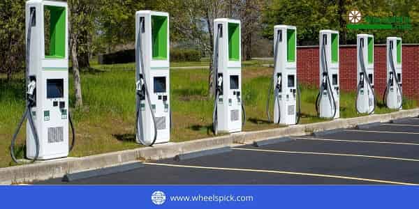 How do electric vehicle charging stations work;